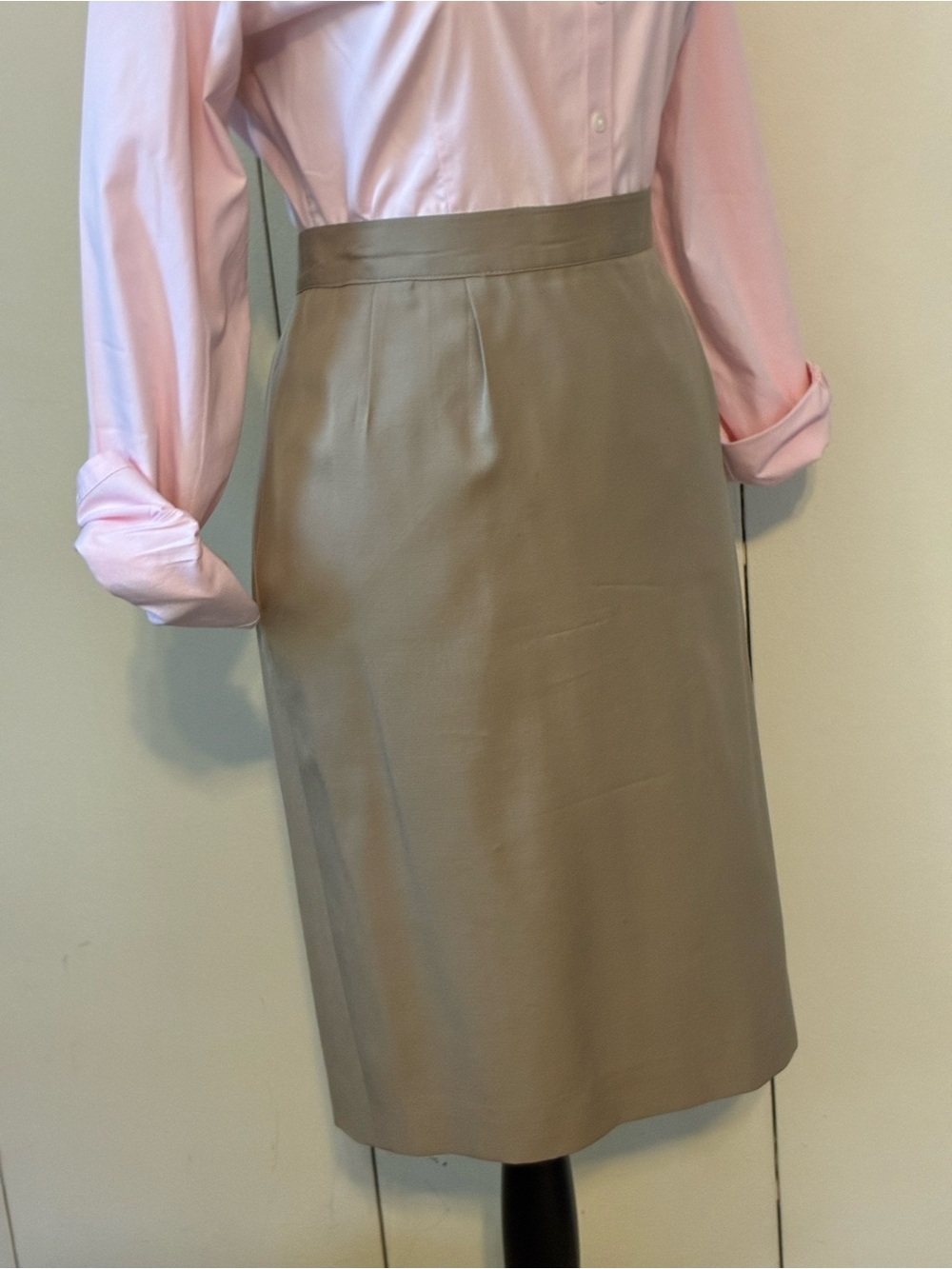 Talbots Tailored Beige Gabardine Pencil Skirt